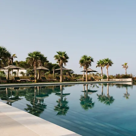 Отель Cap Menorca Relais & Chateaux