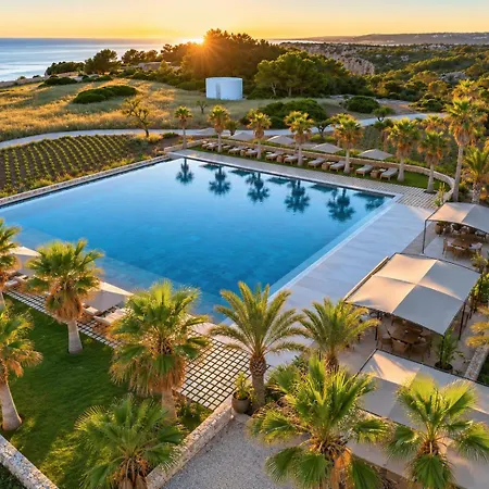 Cap Menorca Relais & Chateaux Hotel 5*
